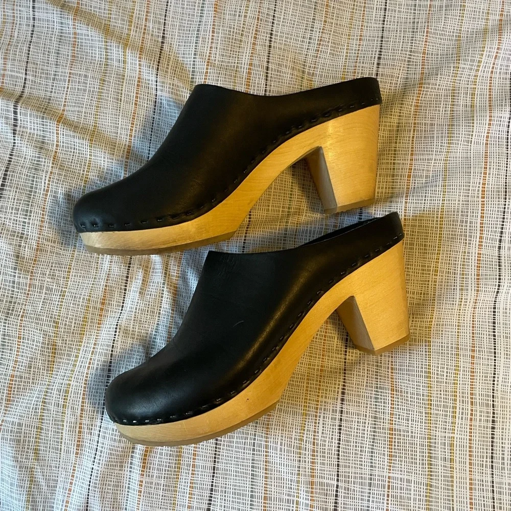 Bryr Black Leather Mule Clogs with Natural Wood Heel - Picture 10 of 10